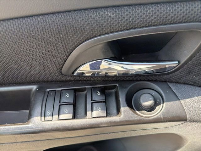 Used 2013 Chevrolet Cruze LT w/ RS Package image 13