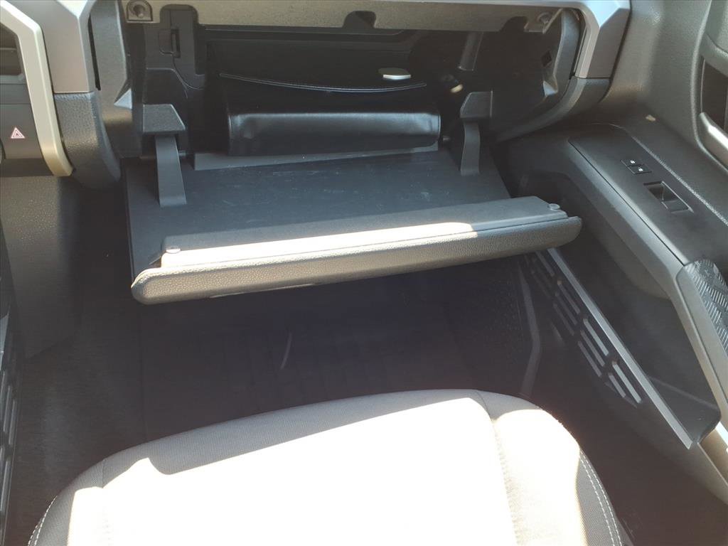 Used 2025 Toyota Tacoma TRD Sport image 15