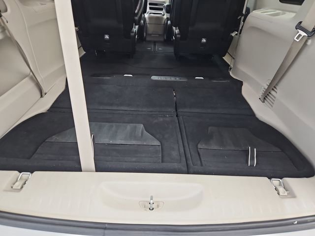 Used 2023 Chrysler Pacifica Touring-L FWD image 42