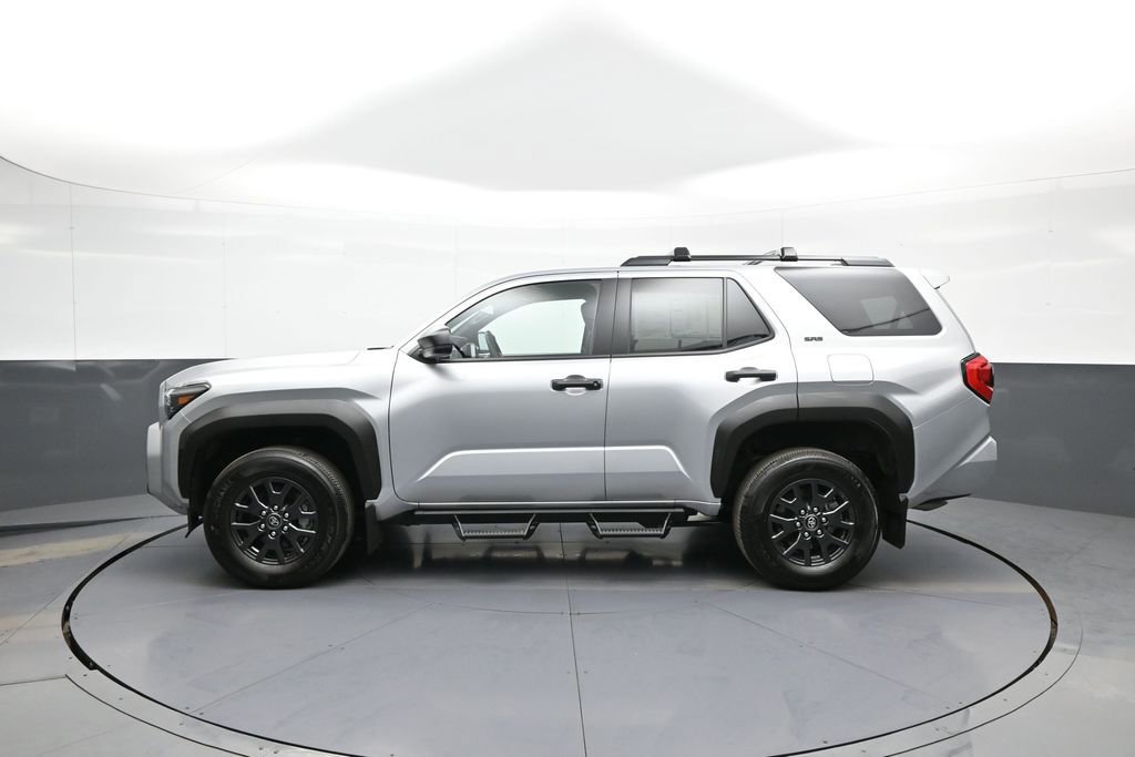New 2026 Toyota 4Runner SR5 AWD/4WD image 9