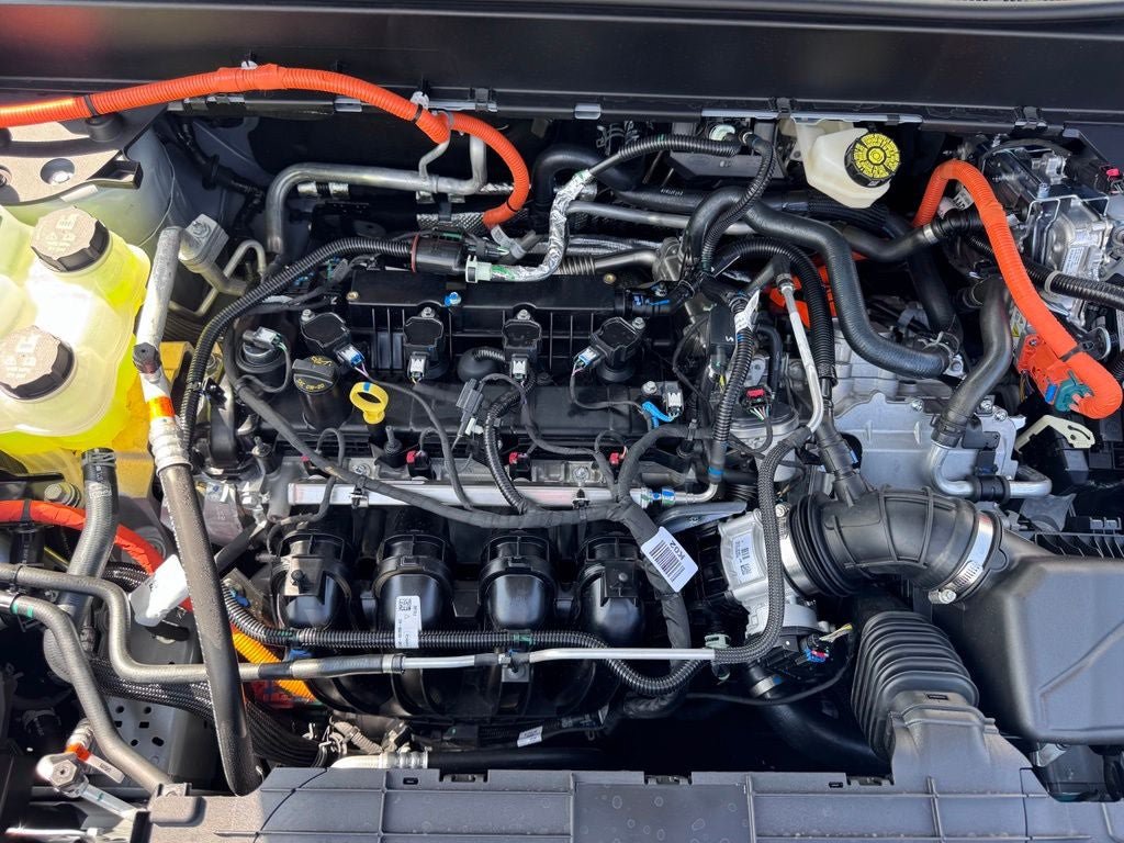 New 2026 Ford Maverick XLT w/ XLT Luxury Package FWD image 33