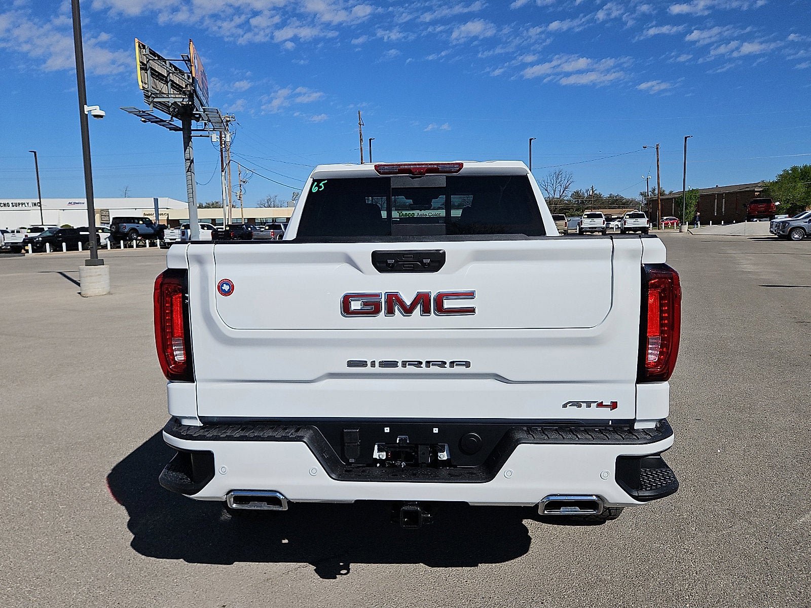 New 2026 GMC Sierra 1500 AT4 w/ AT4 Premium Package image 4