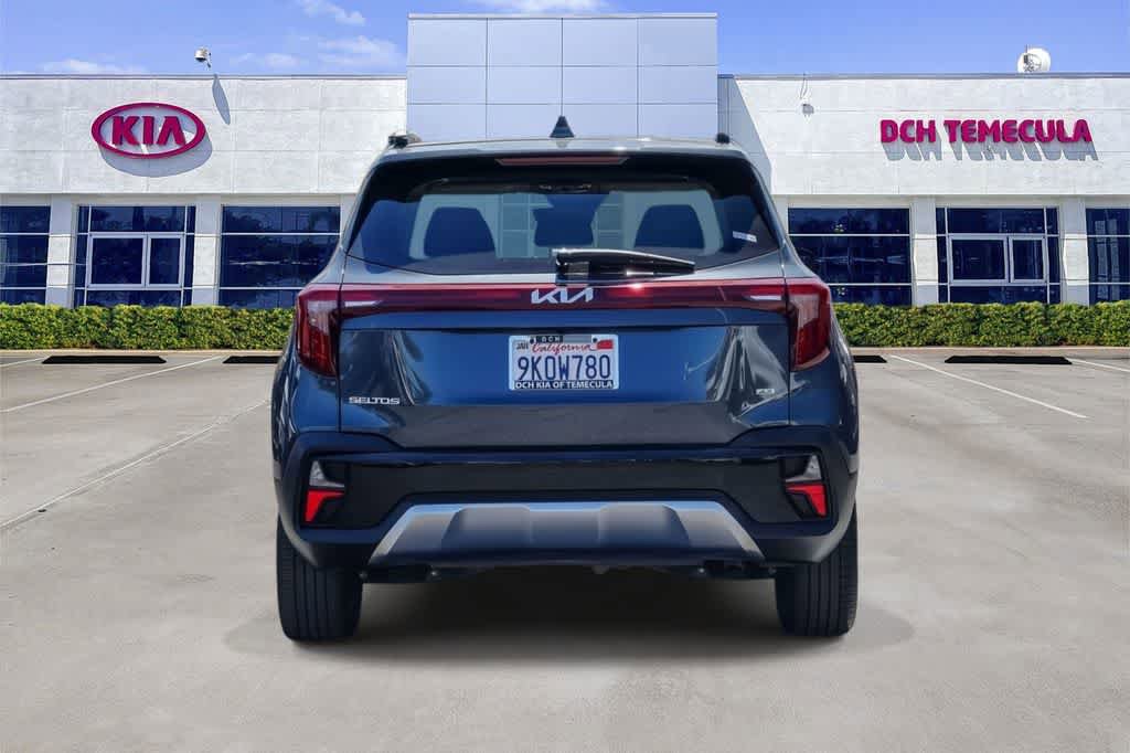 Certified 2024 Kia Seltos EX AWD/4WD image 5
