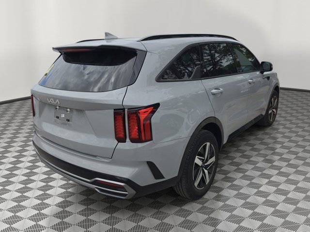 Used 2023 Kia Sorento EX w/ Panoramic Sunroof Package FWD image 4