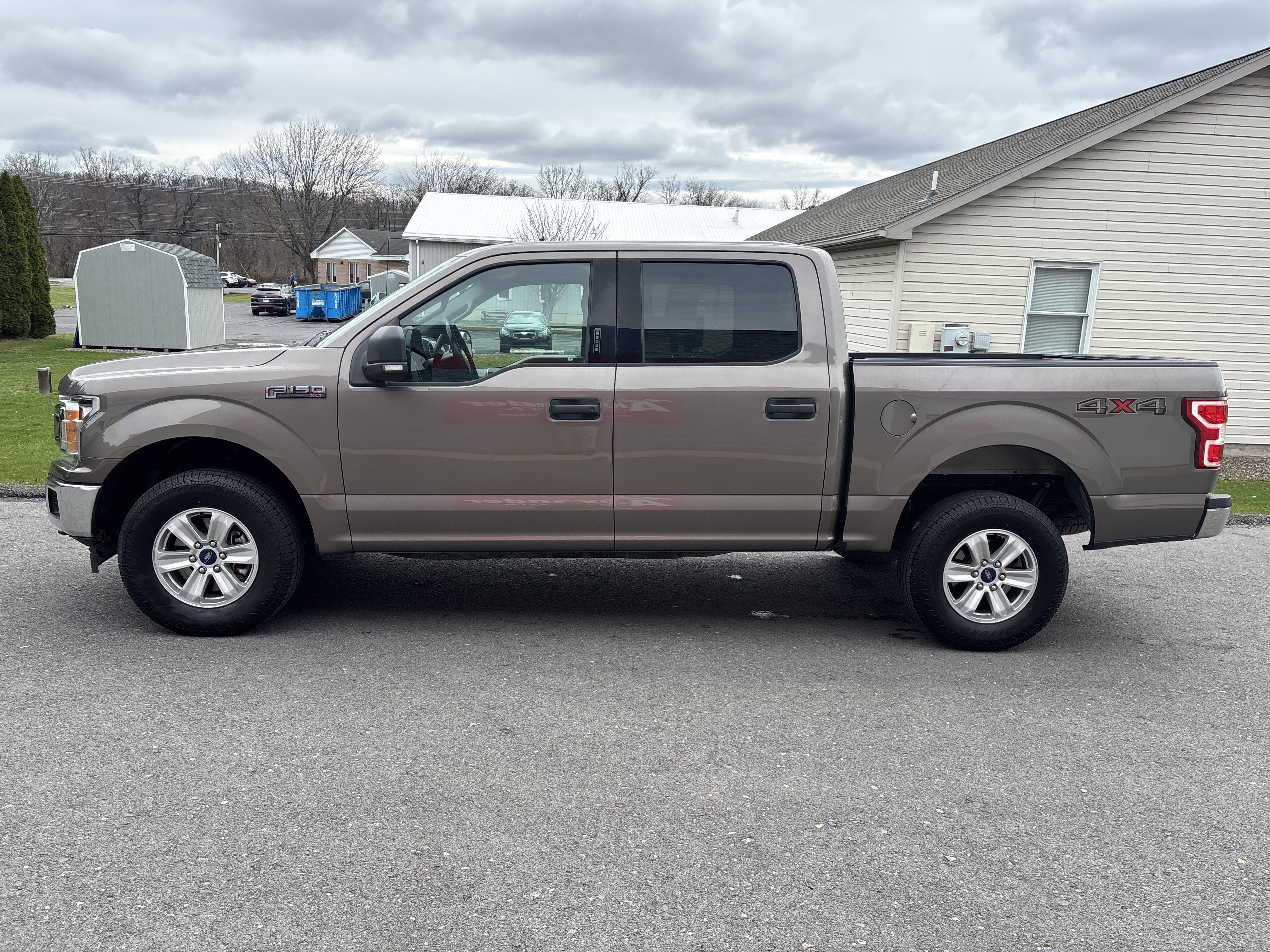 Used 2019 Ford F150 XLT w/ Equipment Group 301A Mid image 6