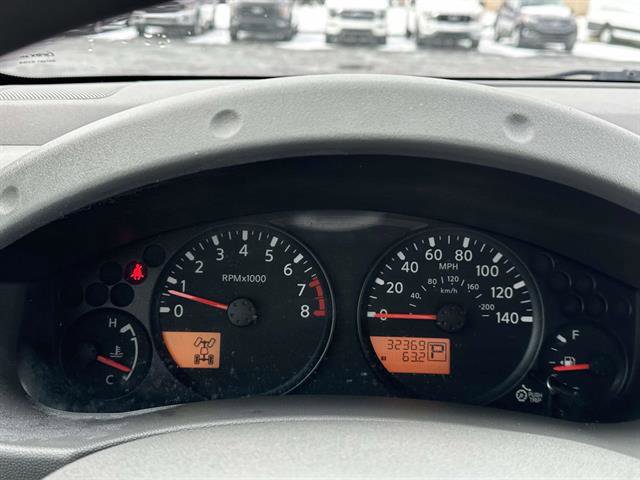 Used 2021 Nissan Frontier SV w/ SV Utility Package image 15