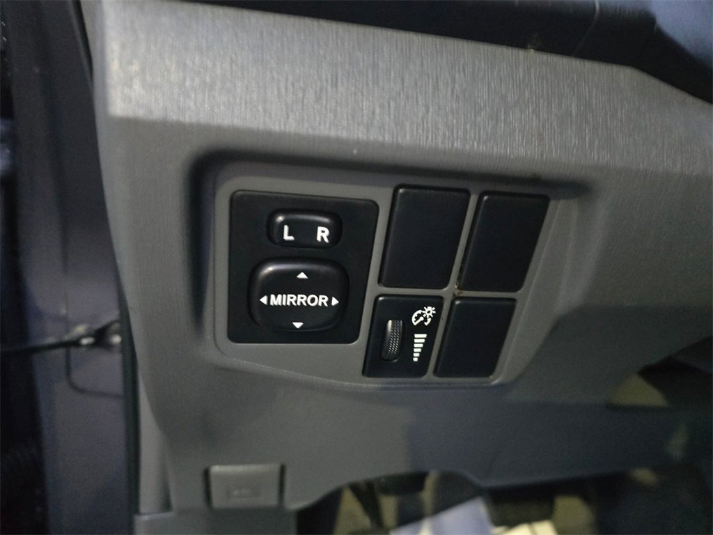 Used 2011 Toyota Prius Two image 33