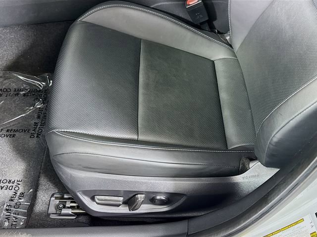 Used 2024 Toyota Prius XLE AWD/4WD image 18