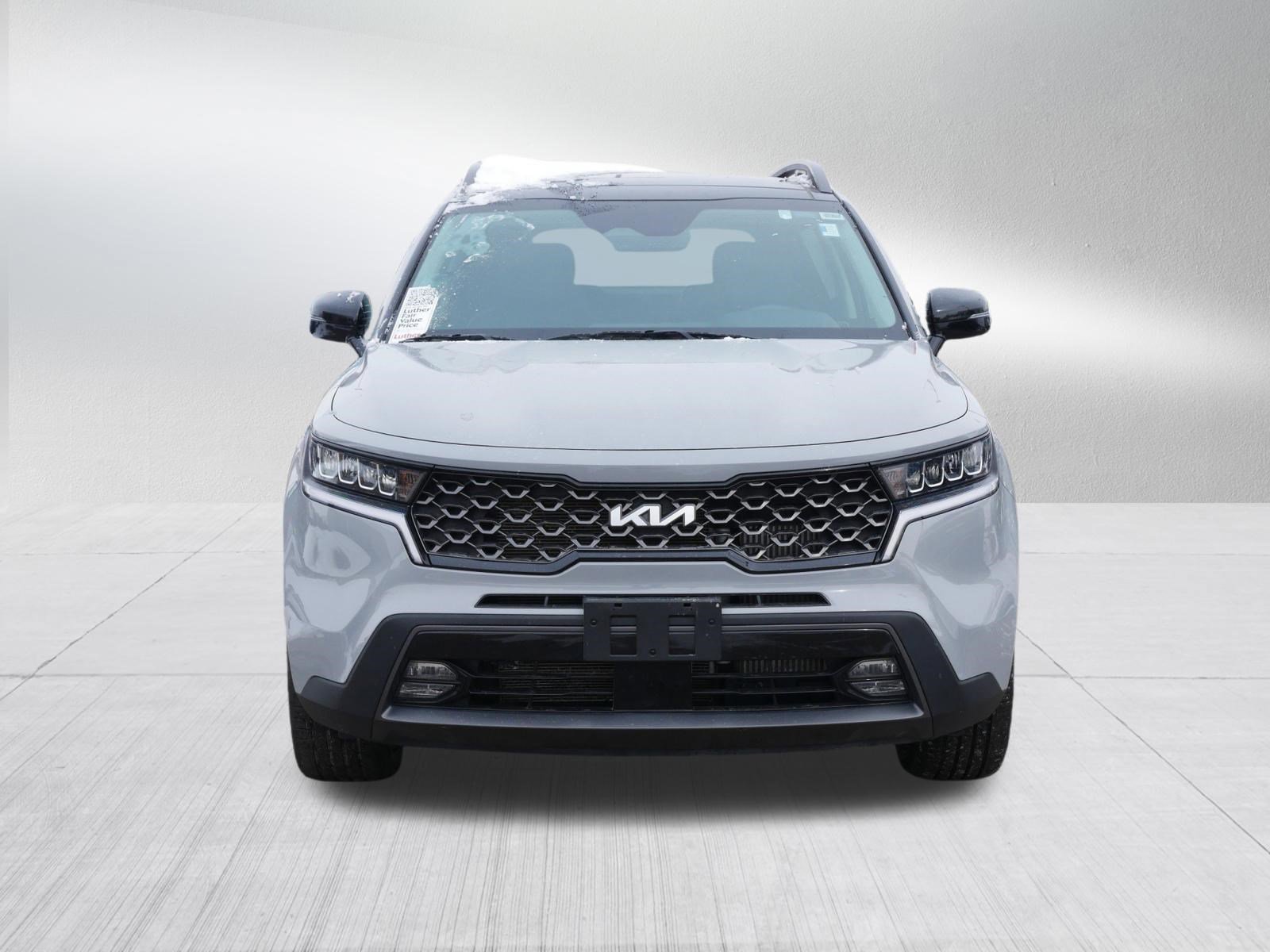 Certified 2023 Kia Sorento X-Line EX image 2