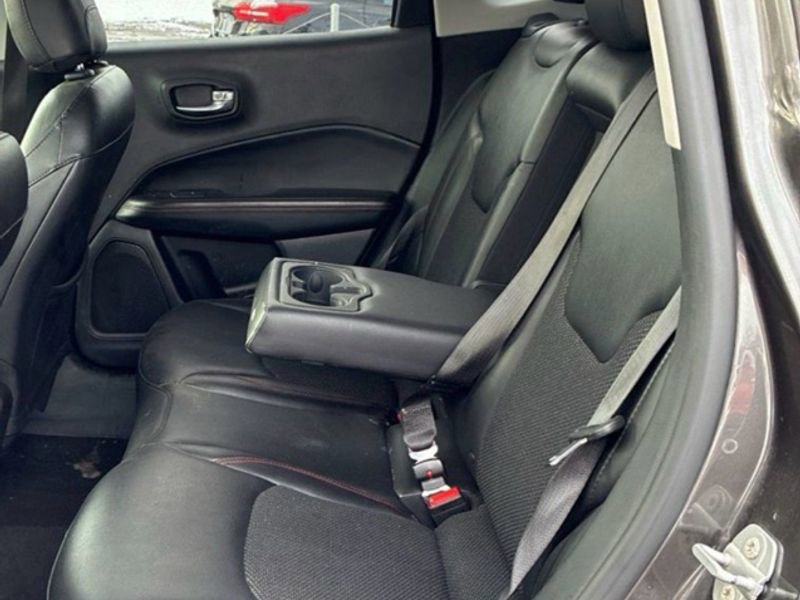 Used 2018 Jeep Compass Trailhawk w/ Navigation Group image 8