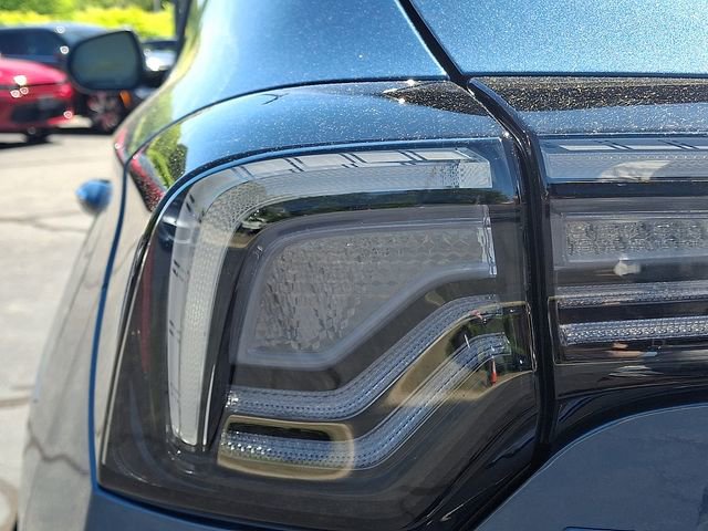 Used 2025 Buick Encore GX Avenir w/ Avenir Convenience Package AWD/4WD image 10