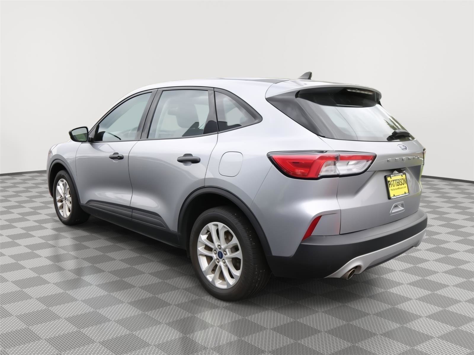 Used 2022 Ford Escape S FWD image 4