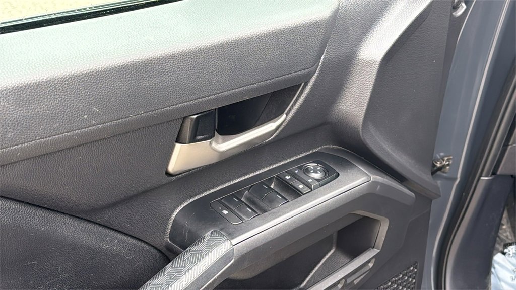 Used 2024 Toyota Tacoma TRD Off-Road image 15