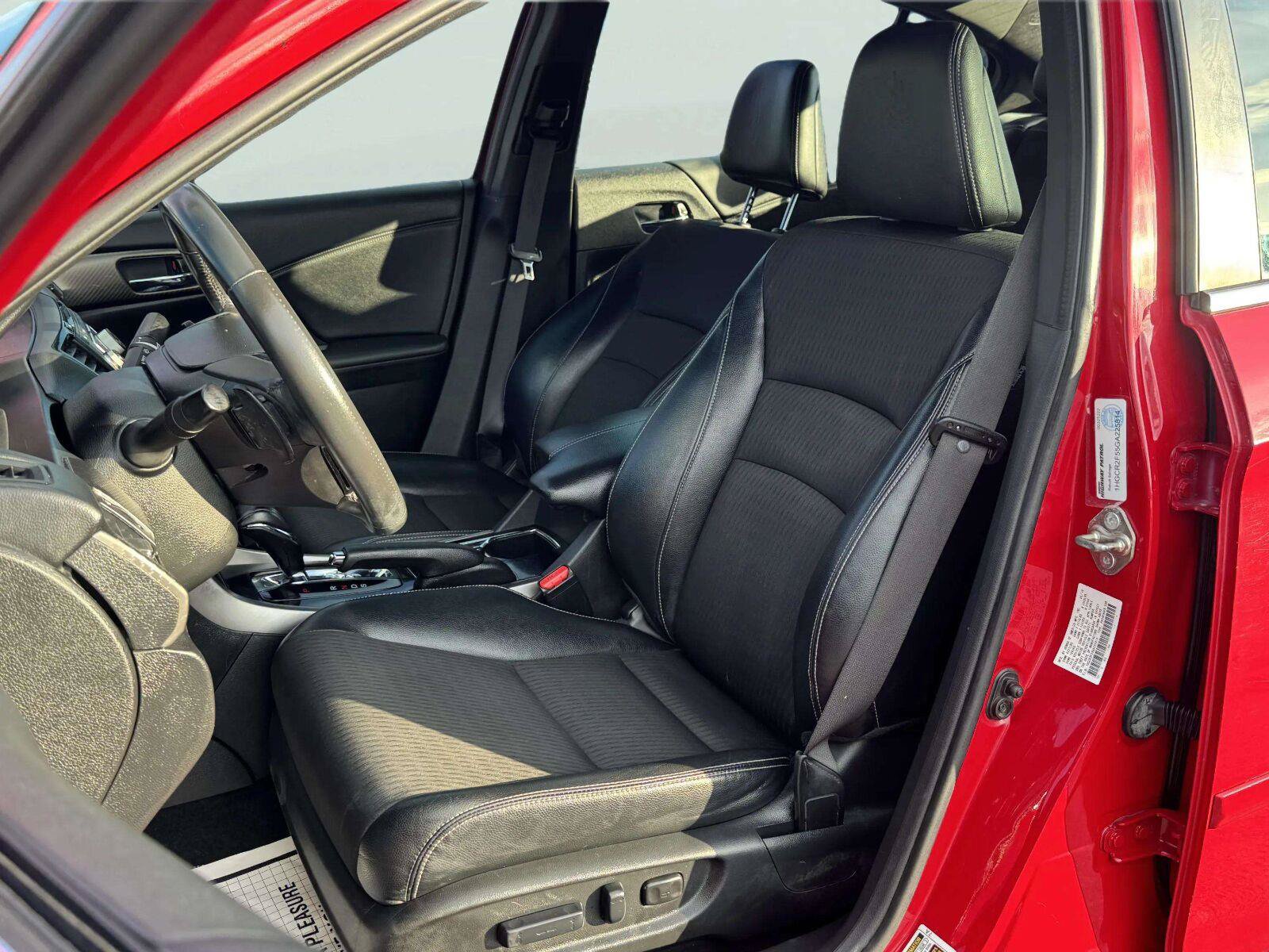 Used 2016 Honda Accord Sport image 19