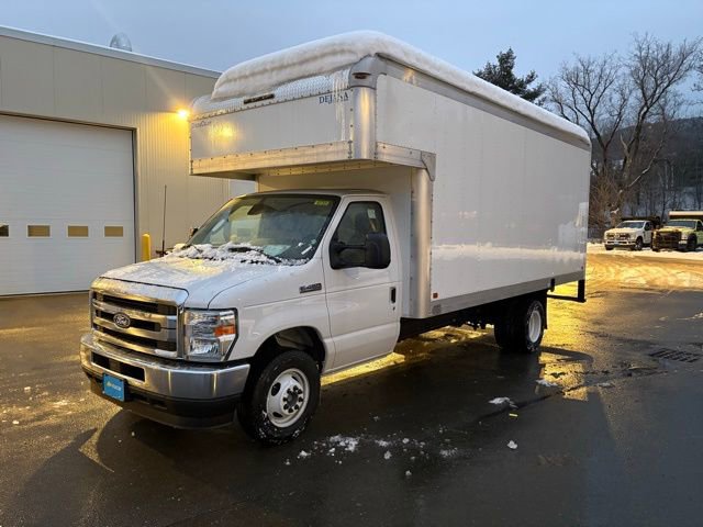 New 2026 Ford E-450 and Econoline 450 Super Duty w/ Power Equipment Group image 3