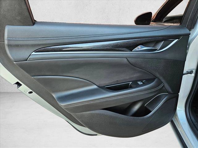 Used 2018 Buick LaCrosse Premium image 20