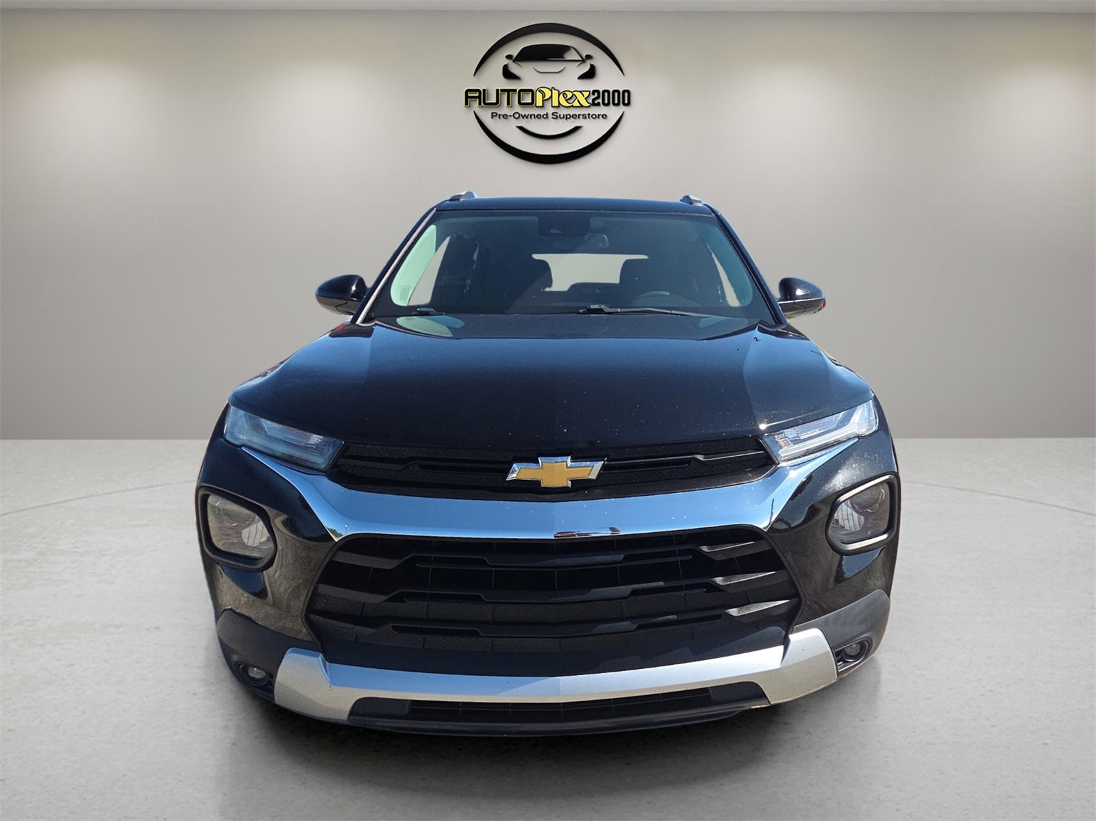 Used 2021 Chevrolet TrailBlazer LT w/ Convenience Package image 2