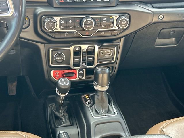 Used 2023 Jeep Wrangler Unlimited Rubicon w/ Cold Weather Group image 17