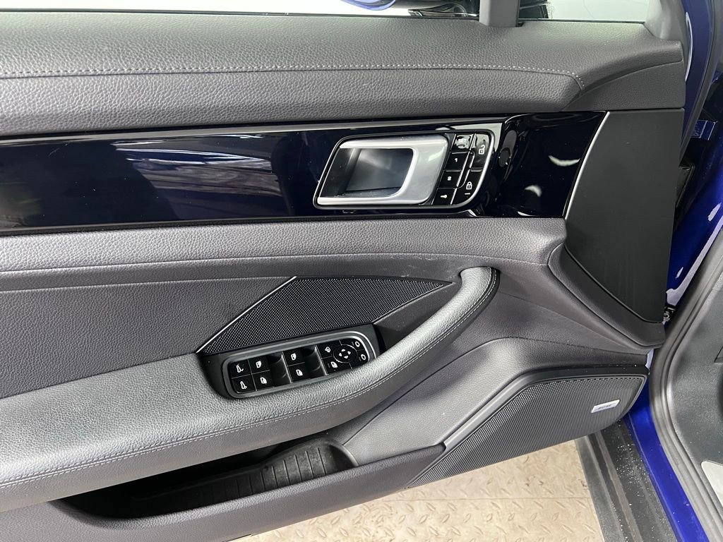 Certified 2020 Porsche Panamera 4S image 27