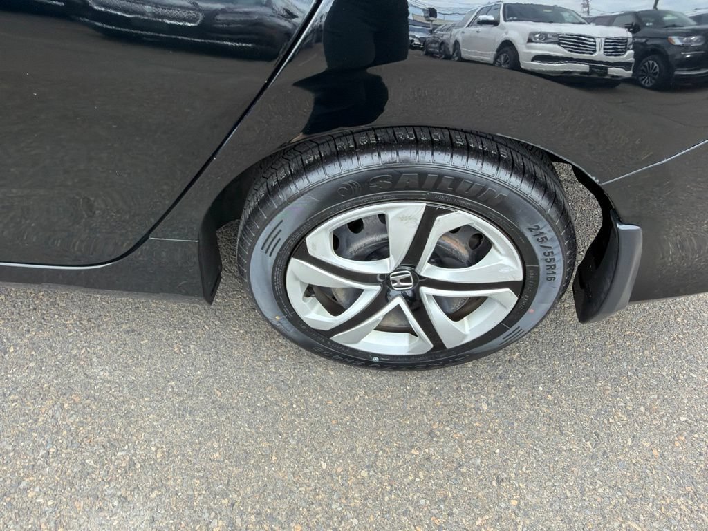 Used 2018 Honda Civic LX image 29