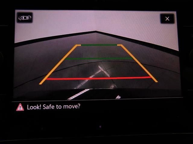 Used 2024 Volkswagen Tiguan S image 44