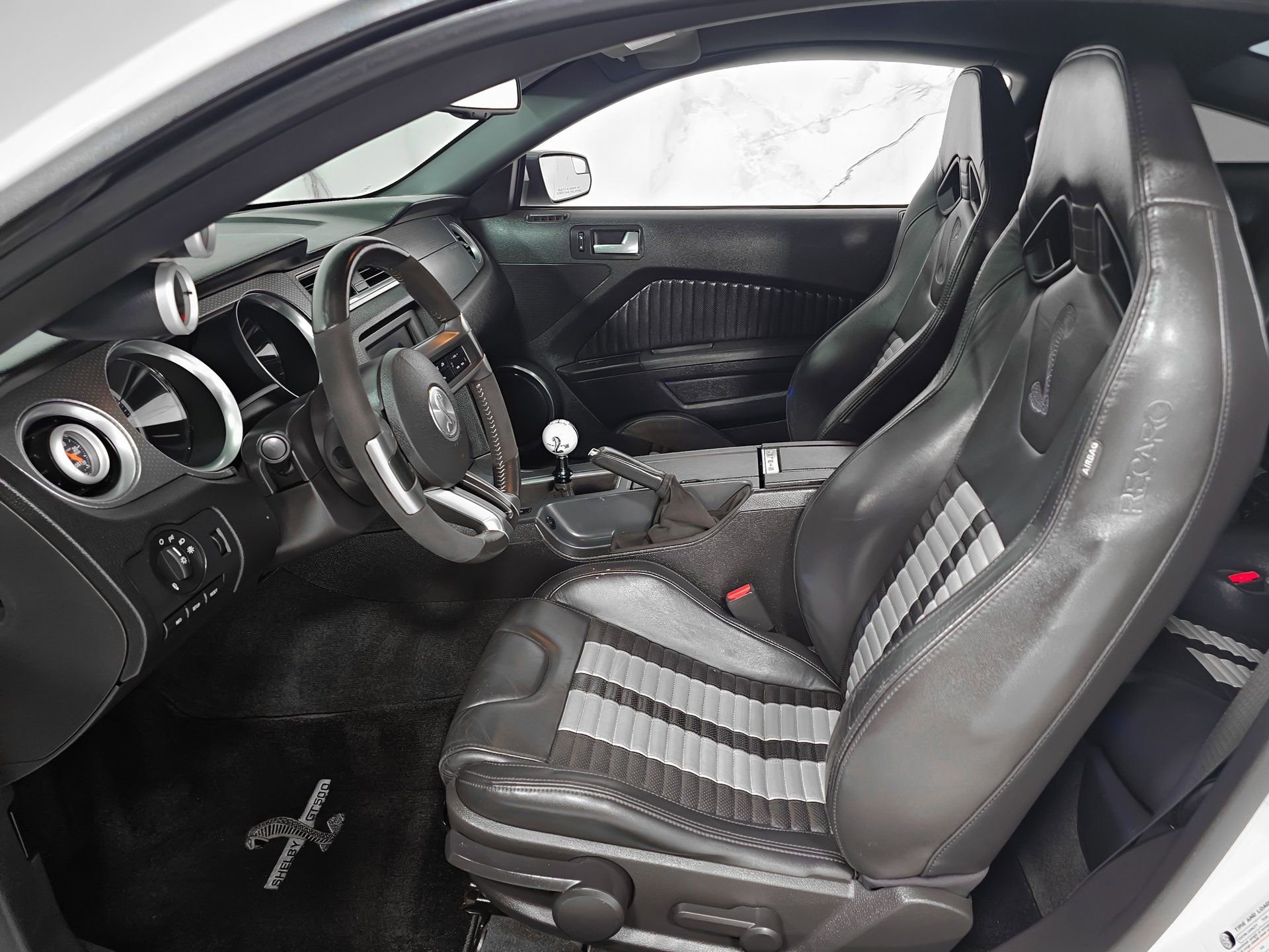 Used 2012 Ford Mustang Shelby GT500 w/ Electronics Pkg RWD image 11