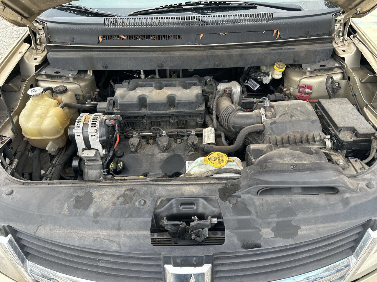 Used 2010 Dodge Journey SXT w/ Rear Seat Video Group image 18