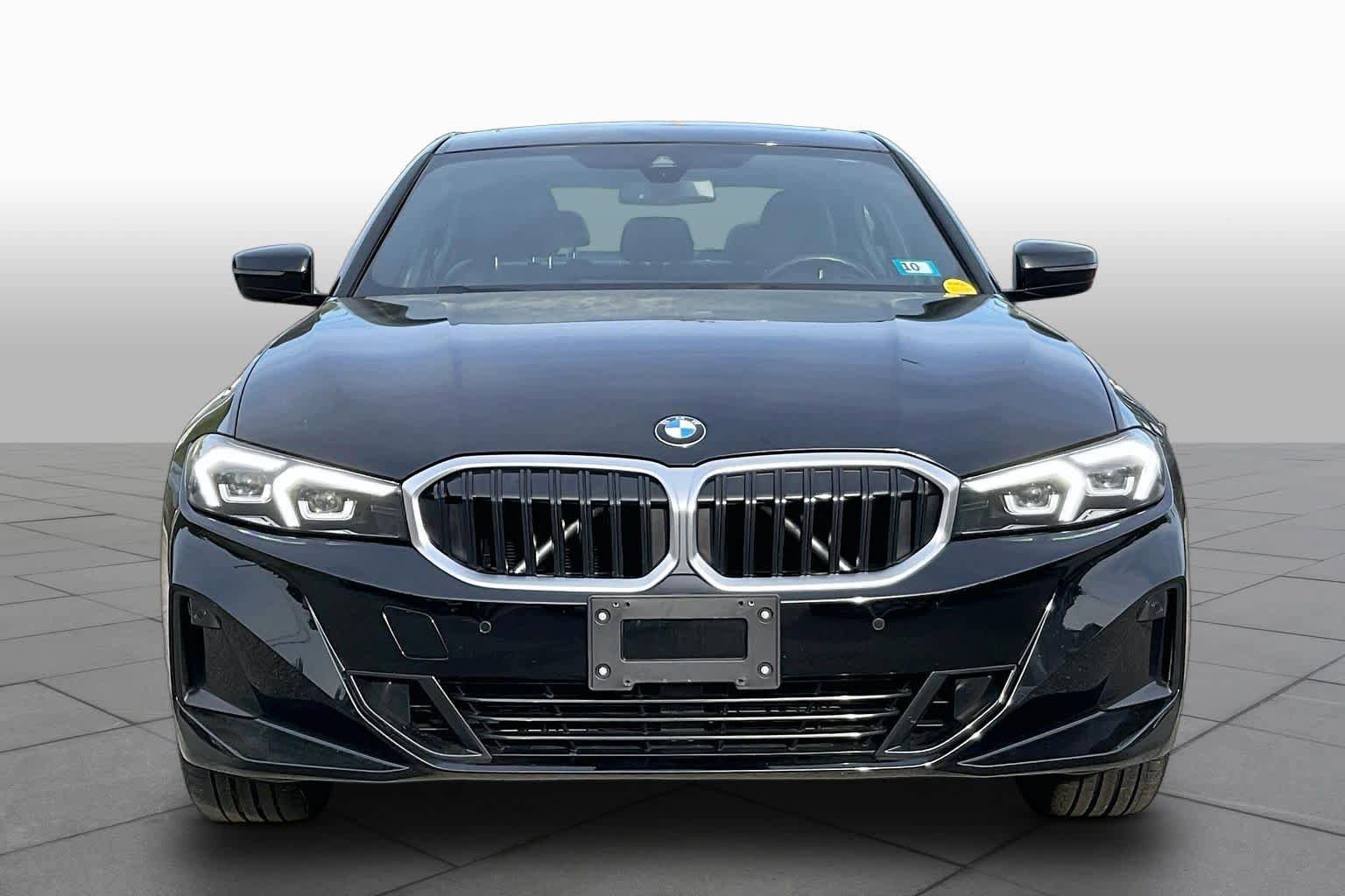 Certified 2023 BMW 330i xDrive Sedan w/ Driving Assistance Package AWD/4WD image 3