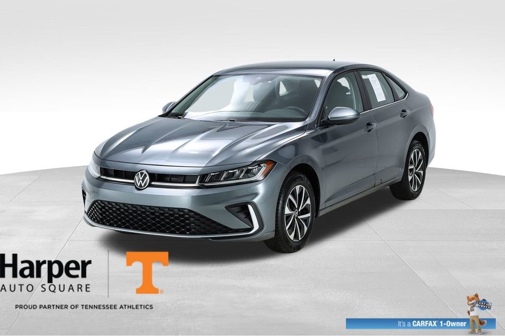 Used 2025 Volkswagen Jetta S image 1