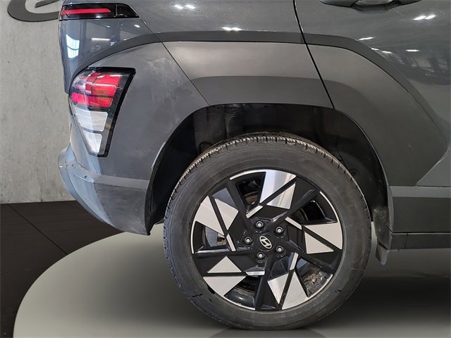 Used 2024 Hyundai Kona SEL image 12