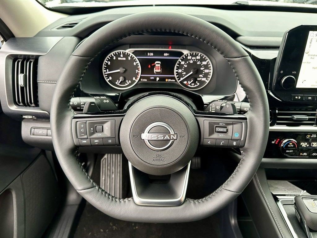 Certified 2025 Nissan Pathfinder SL AWD/4WD image 18