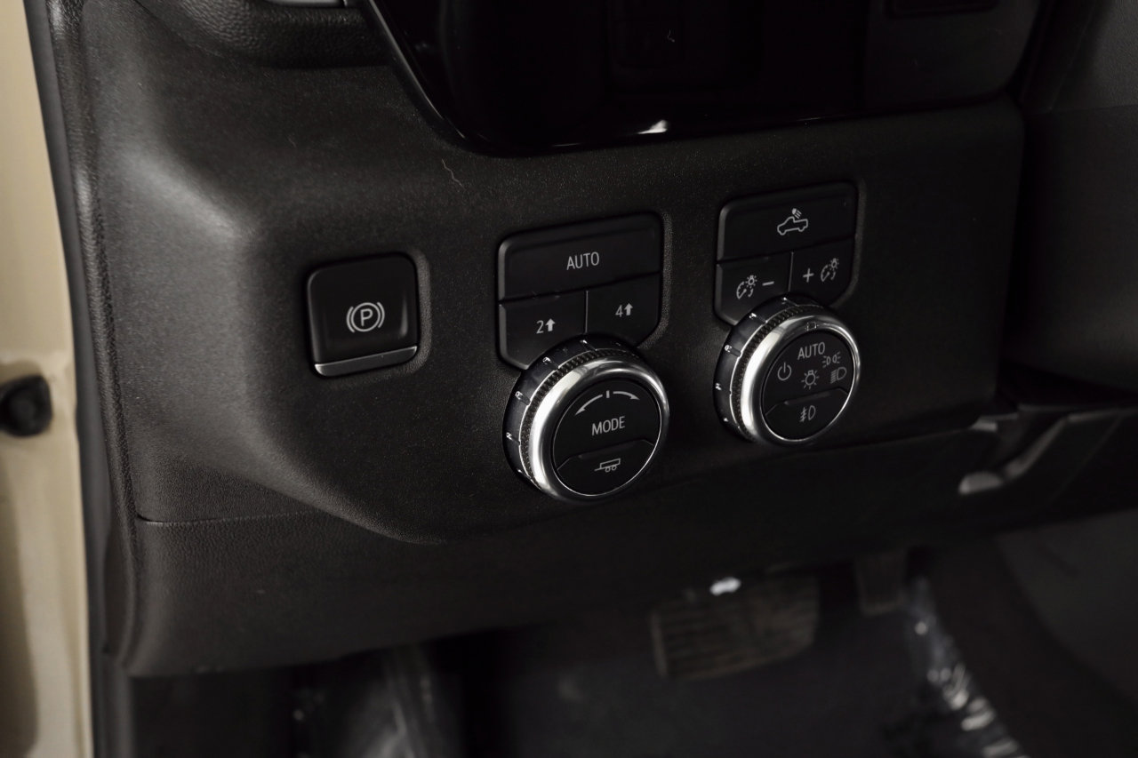 Used 2022 GMC Sierra 1500 Elevation image 31