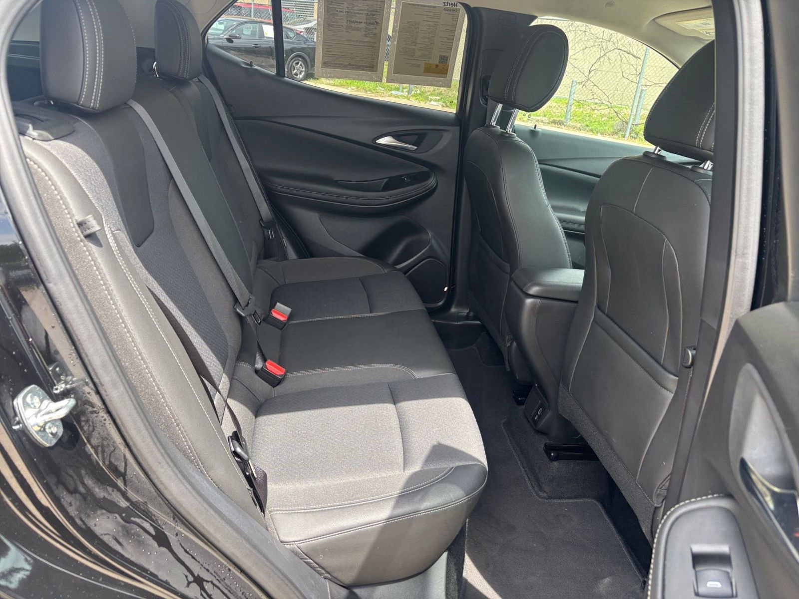 Used 2025 Buick Encore GX Preferred image 24