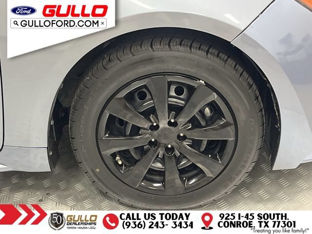 Used 2023 Toyota Corolla LE FWD image 29