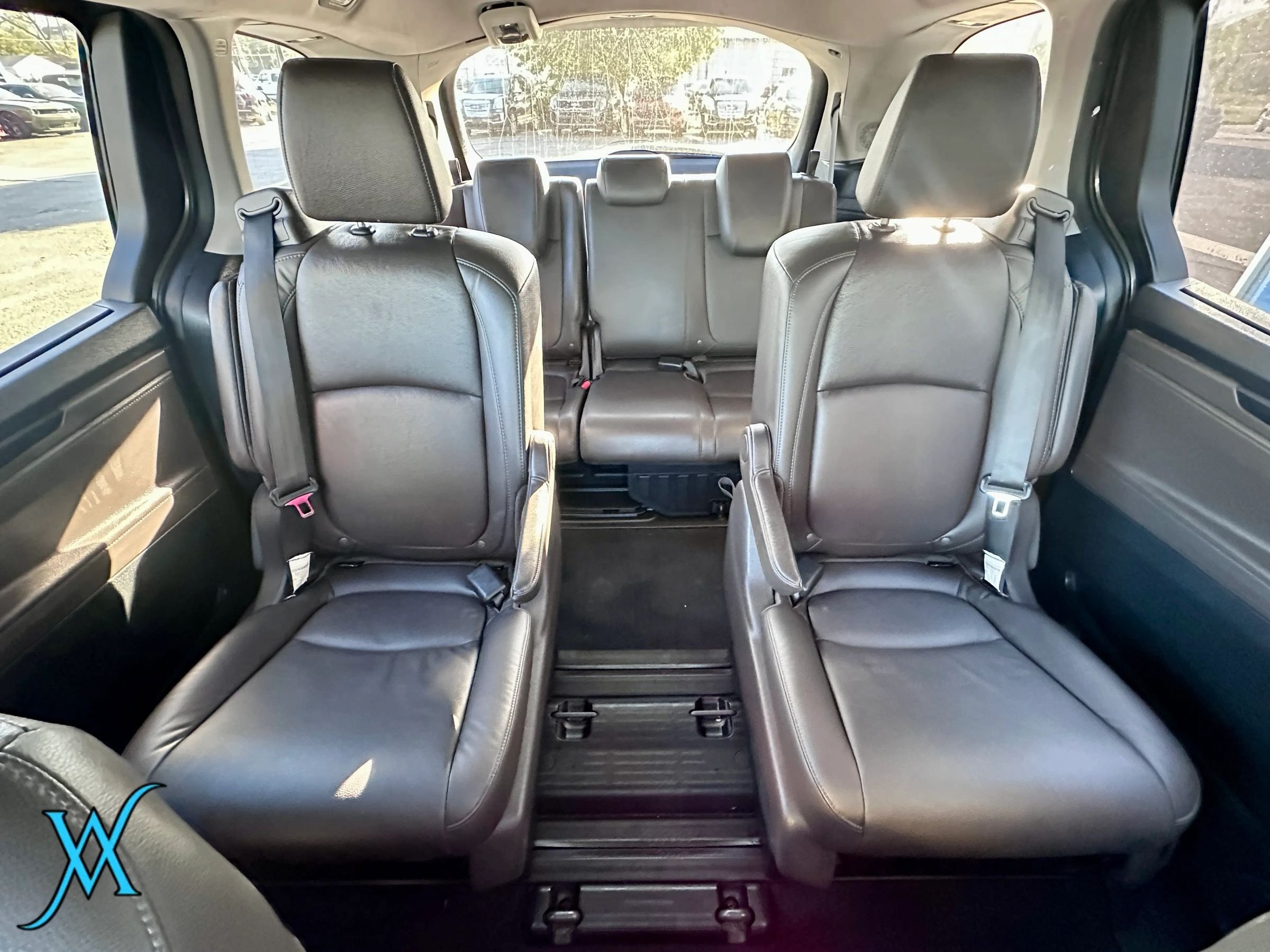 Used 2020 Honda Odyssey Elite image 29