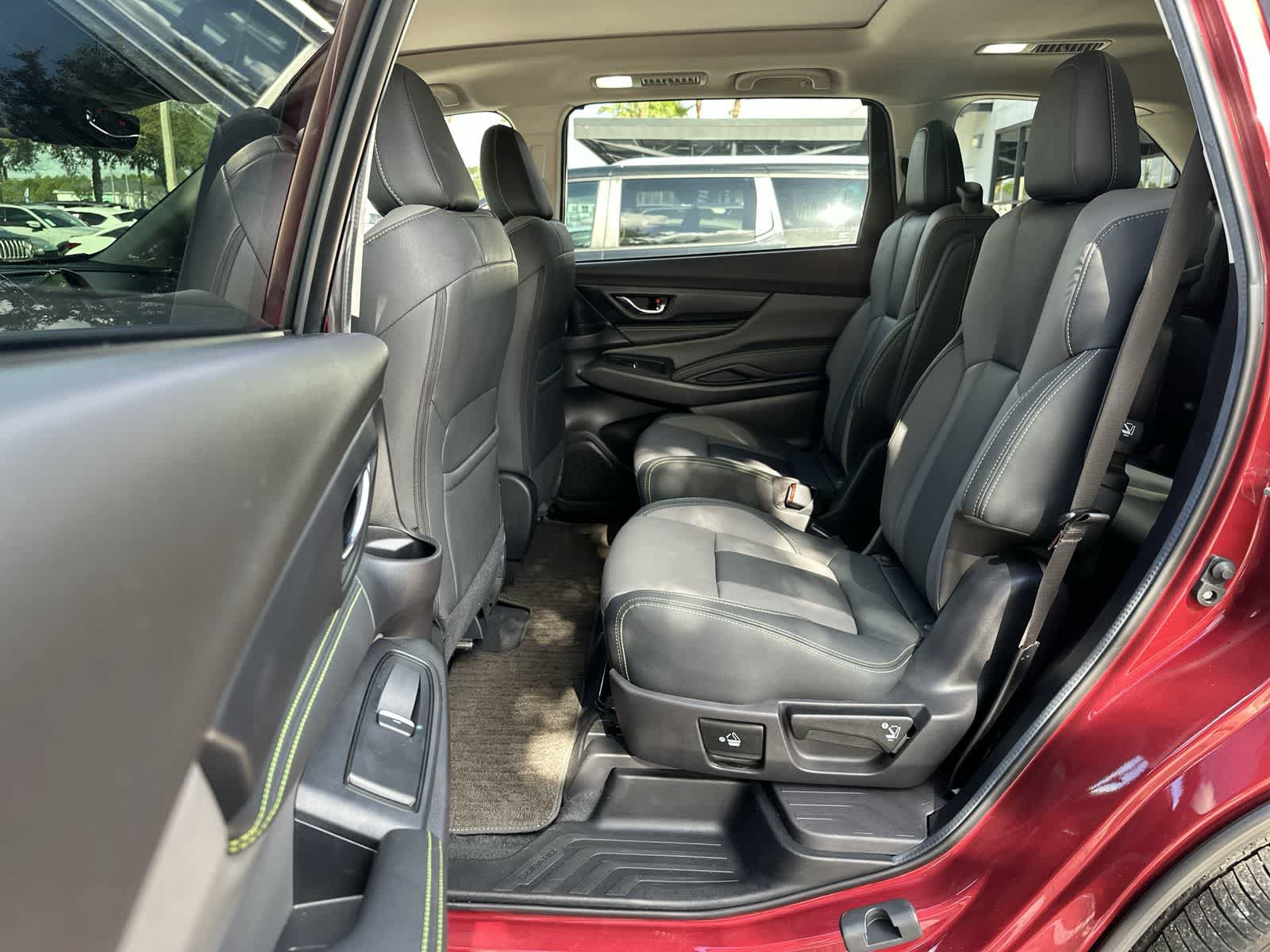 Used 2024 Subaru Ascent Onyx Edition AWD/4WD image 4