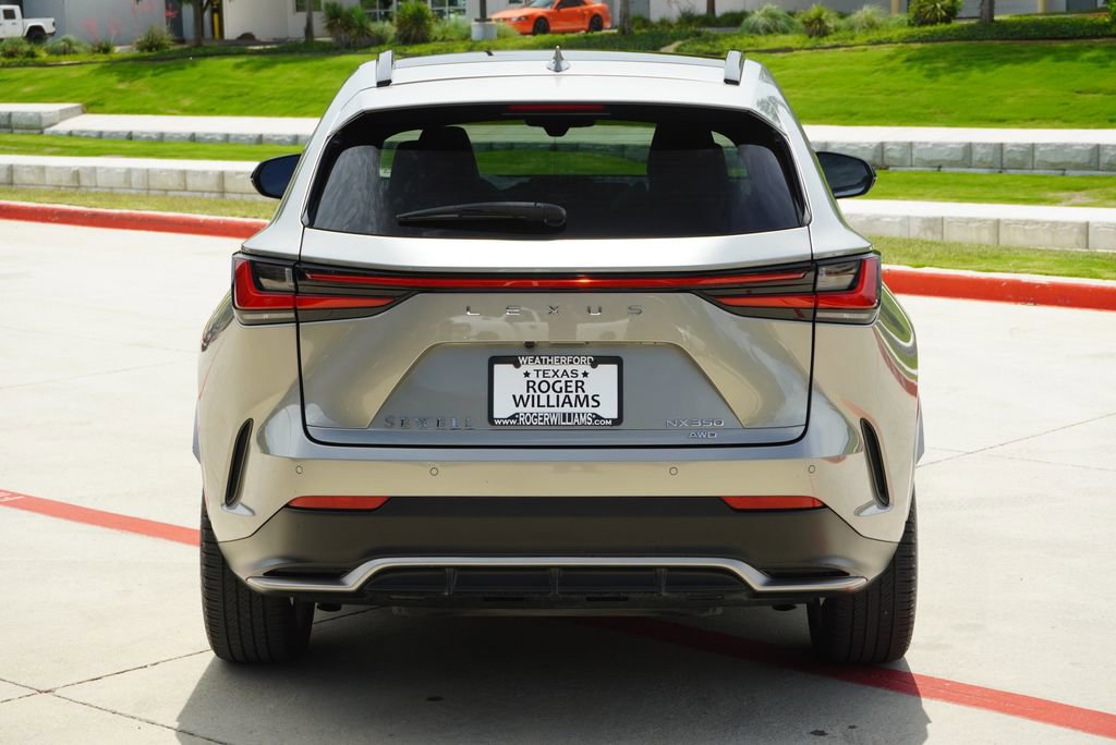 Used 2024 Lexus NX 350 F Sport AWD/4WD image 4