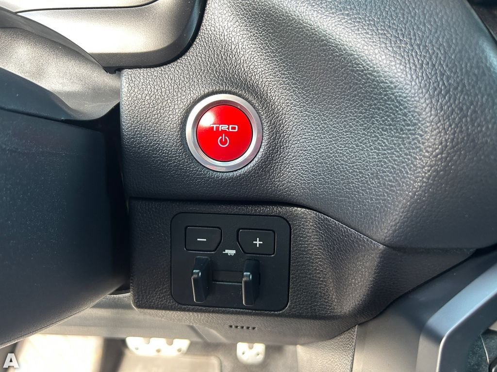 Used 2024 Toyota Sequoia TRD Pro AWD/4WD image 29