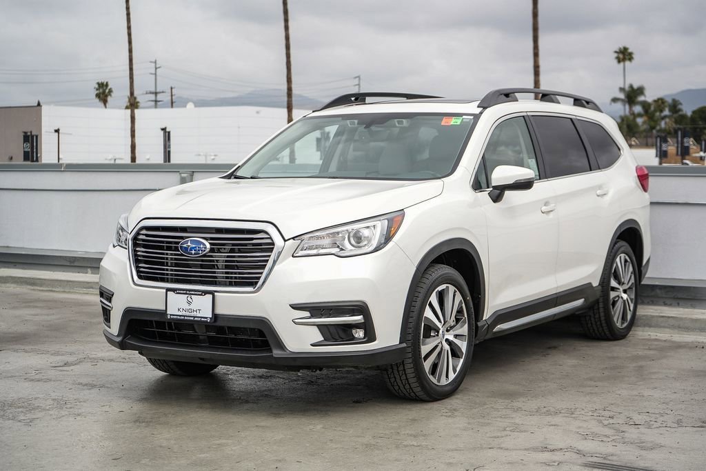 Used 2022 Subaru Ascent Limited w/ Technology Package AWD/4WD image 4
