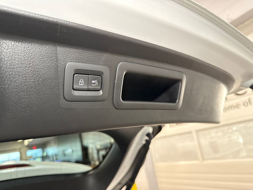 Certified 2025 MAZDA CX-50 AWD 2.5 S w/ Weather Package image 14