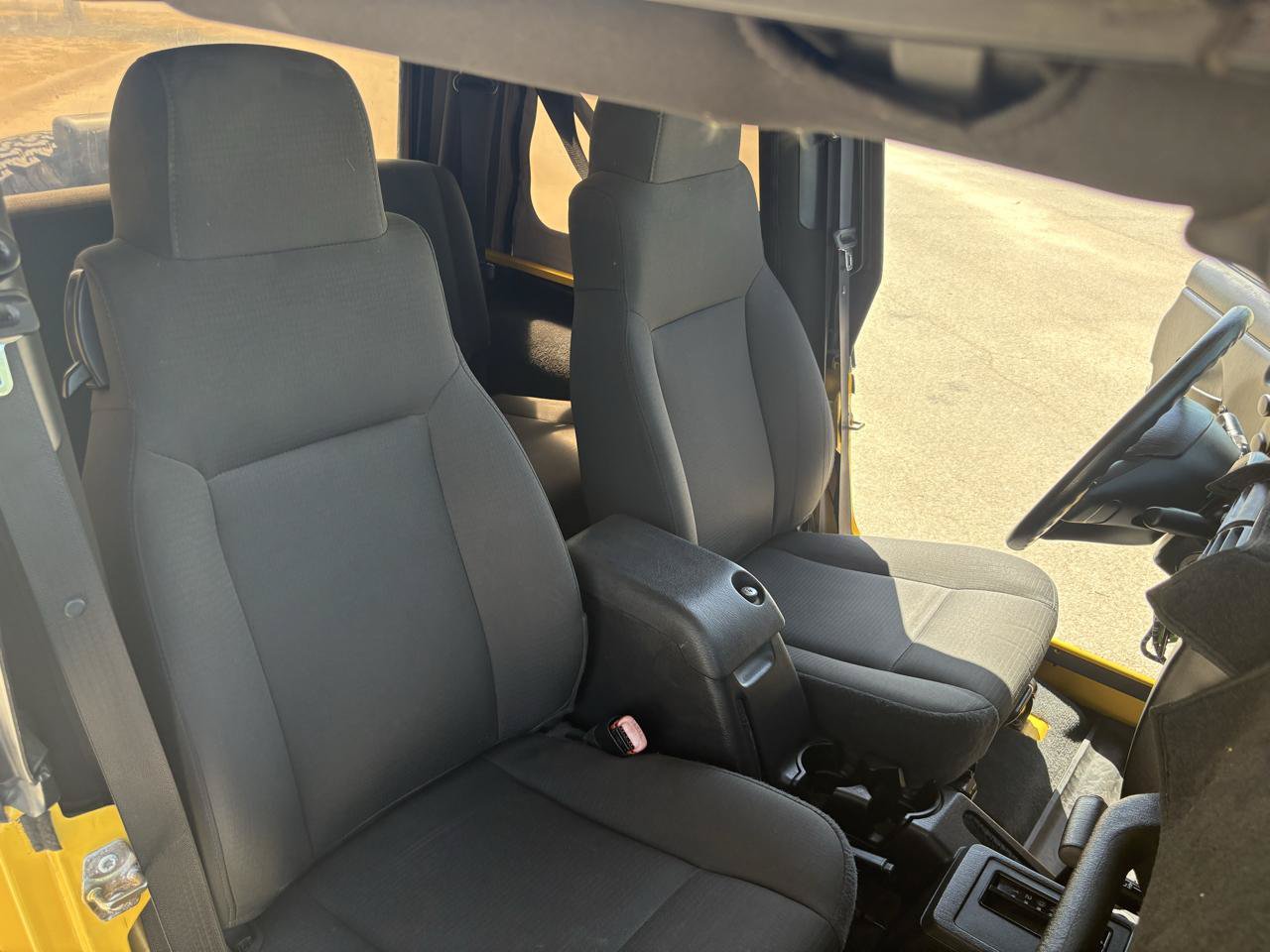 Used 2006 Jeep Wrangler X AWD/4WD image 76