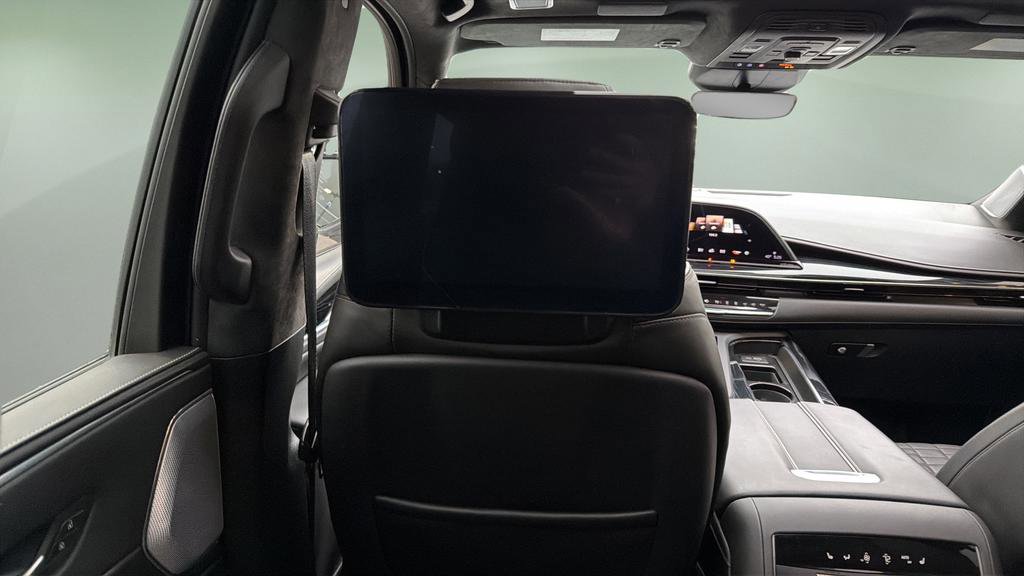 Used 2023 Cadillac Escalade V image 25