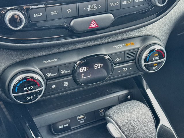 Certified 2024 Kia Soul S FWD image 16