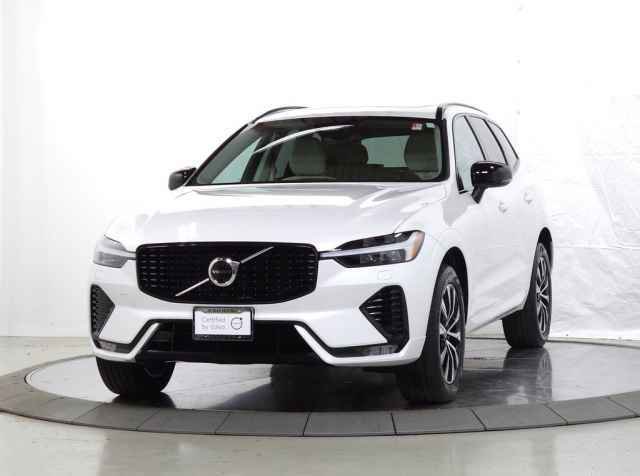 Used 2024 Volvo XC60 B5 Core w/ Protection Package Premier AWD/4WD image 3