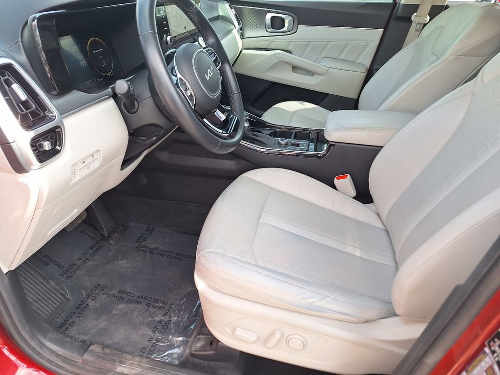 Used 2023 Kia Sorento SX image 10