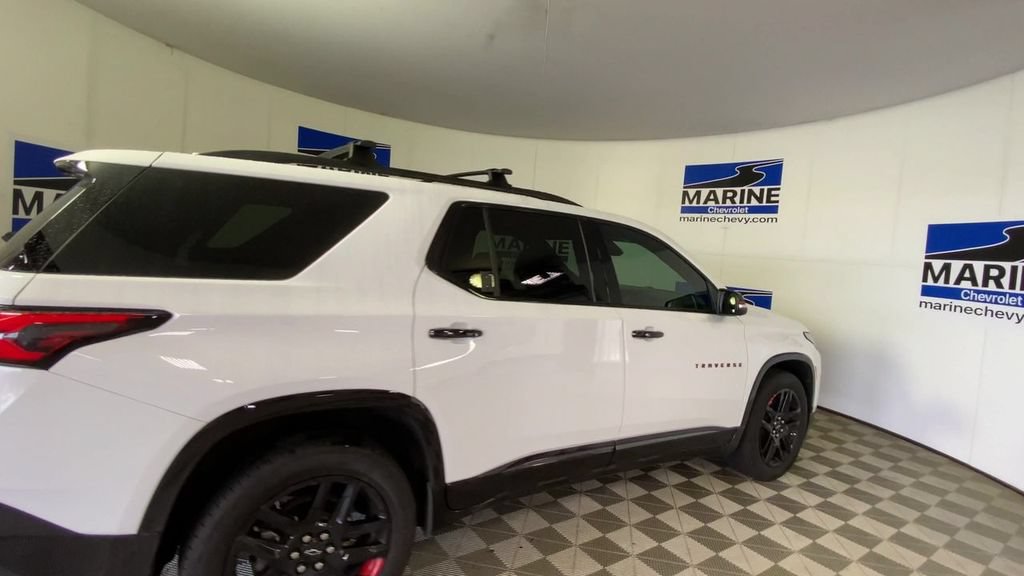 Used 2023 Chevrolet Traverse Premier w/ Redline Edition FWD image 2