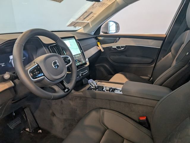 New 2026 Volvo XC90 T8 Plus w/ Protection Package Premier image 12