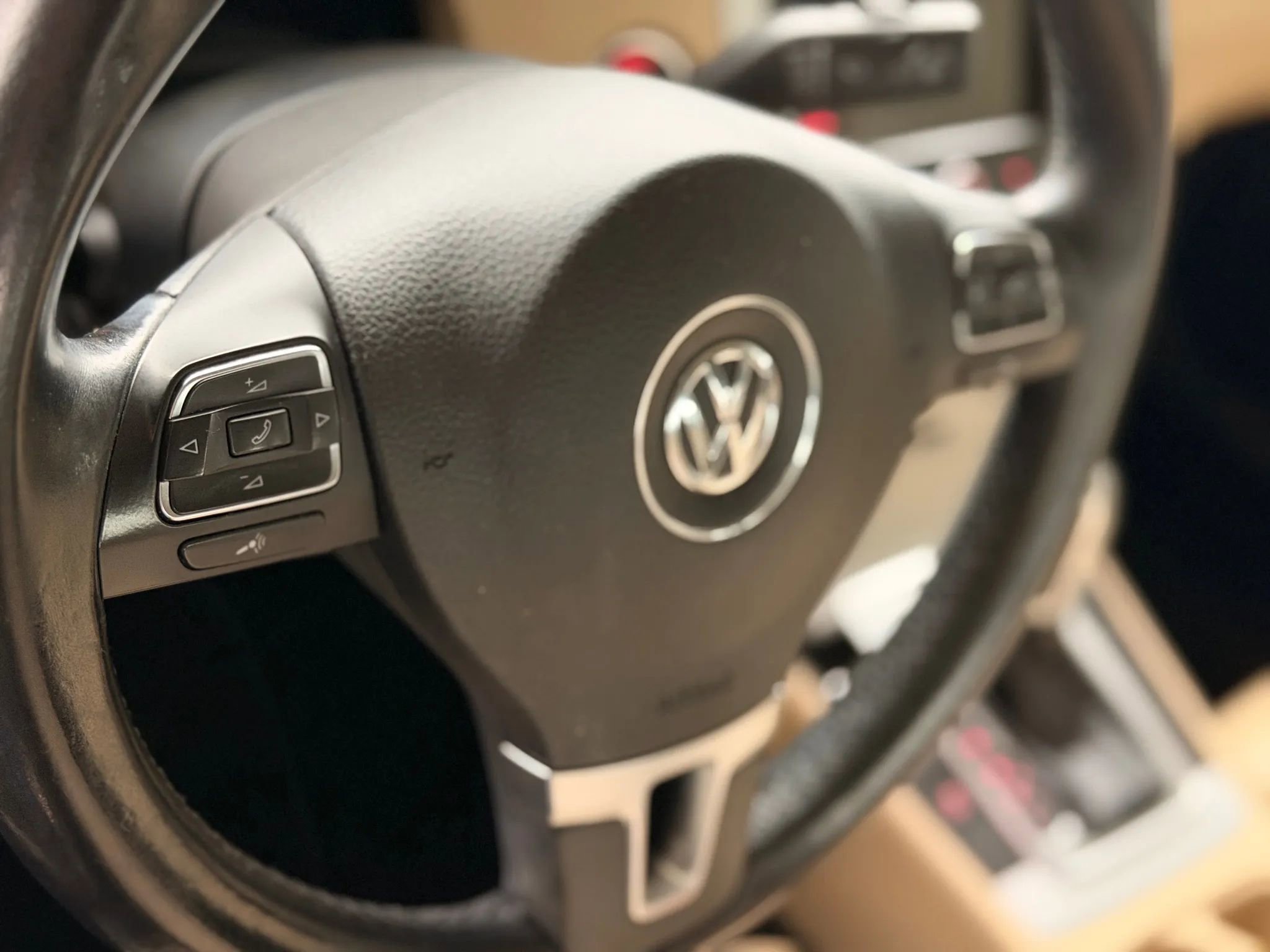 Used 2015 Volkswagen CC Sport image 35