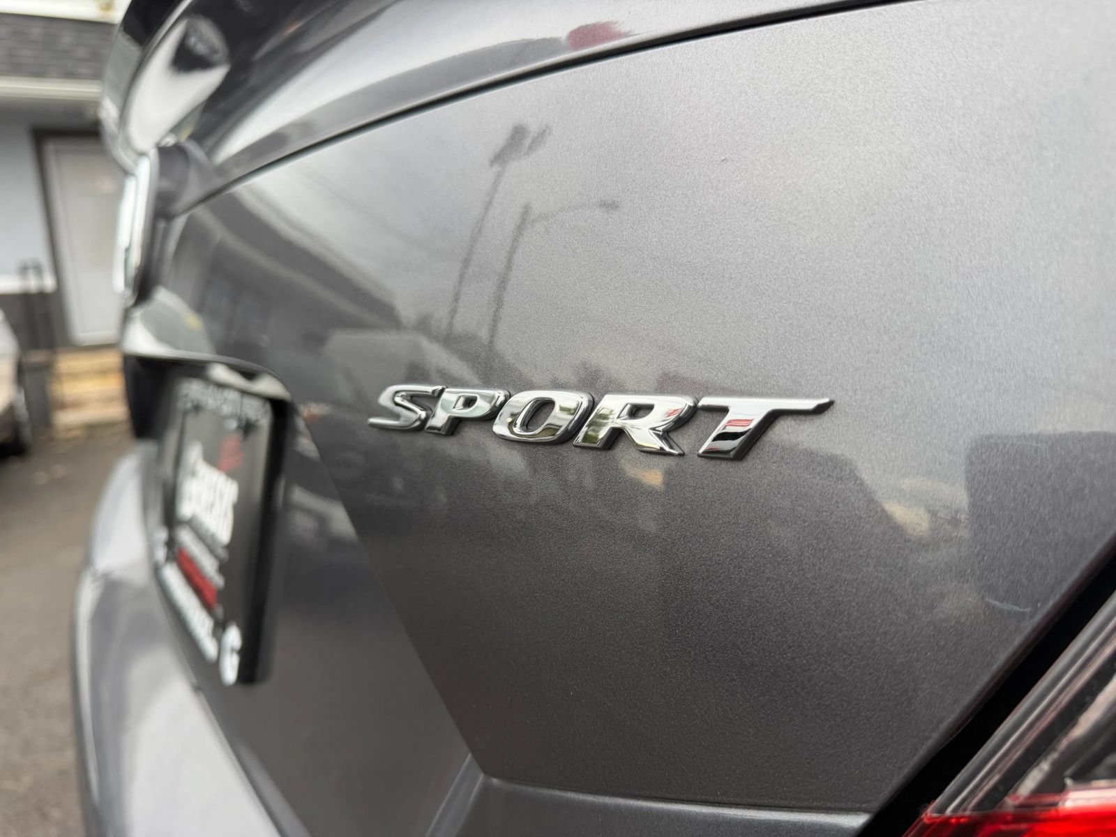 Used 2020 Honda Civic Sport image 13