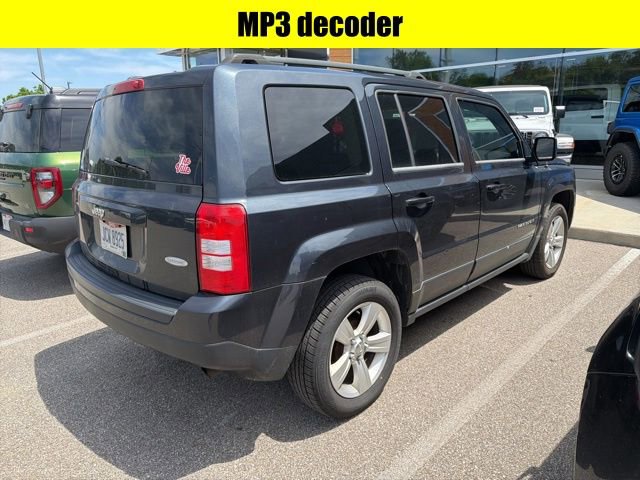 Used 2014 Jeep Patriot Latitude FWD image 6